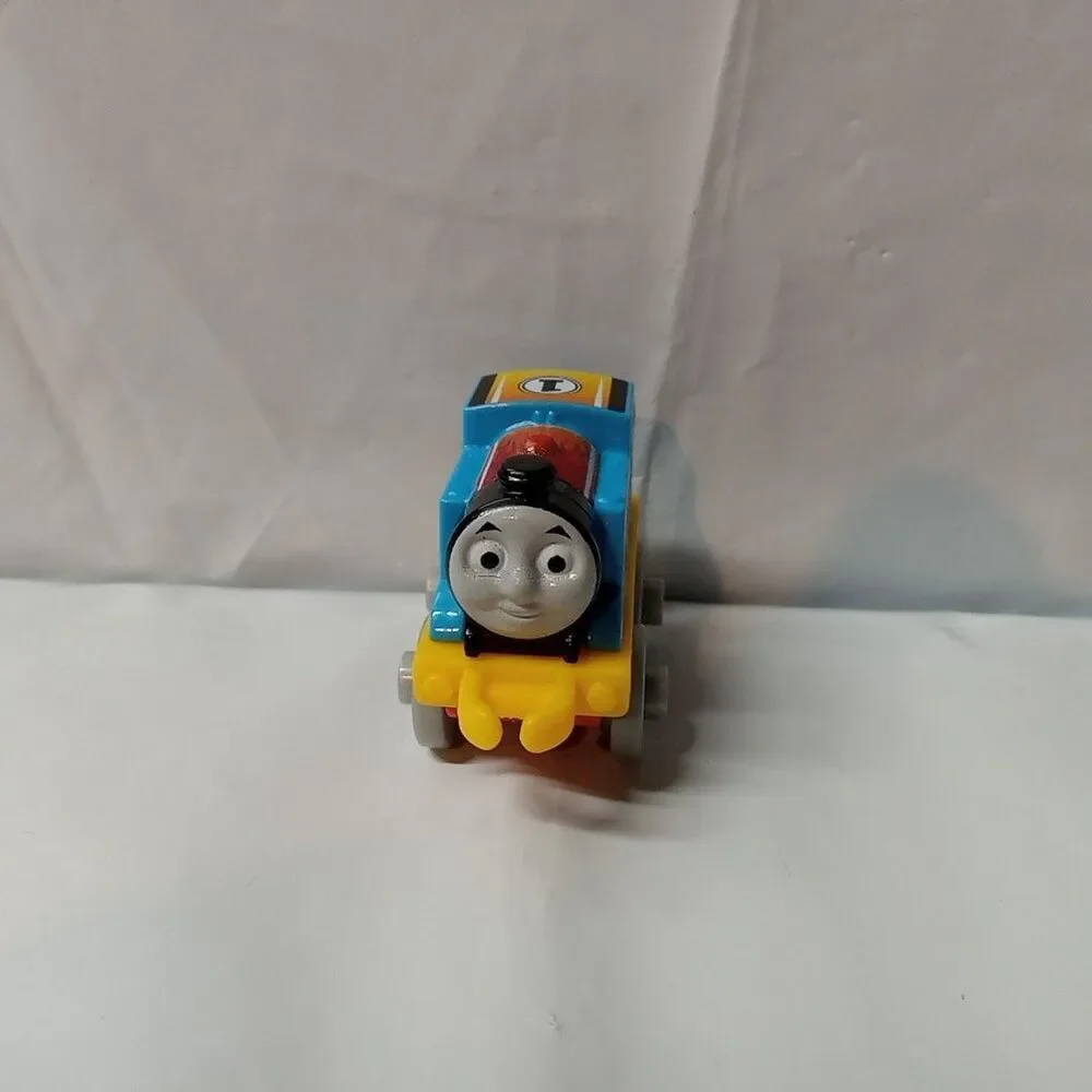 Thomas & Friends Minis Train Engine 2014 Racing Thomas Flames